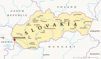  Carte magnétique de la Slovaquie, politique, beige
